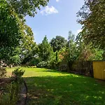 Greenwich & Blackheath Oasis